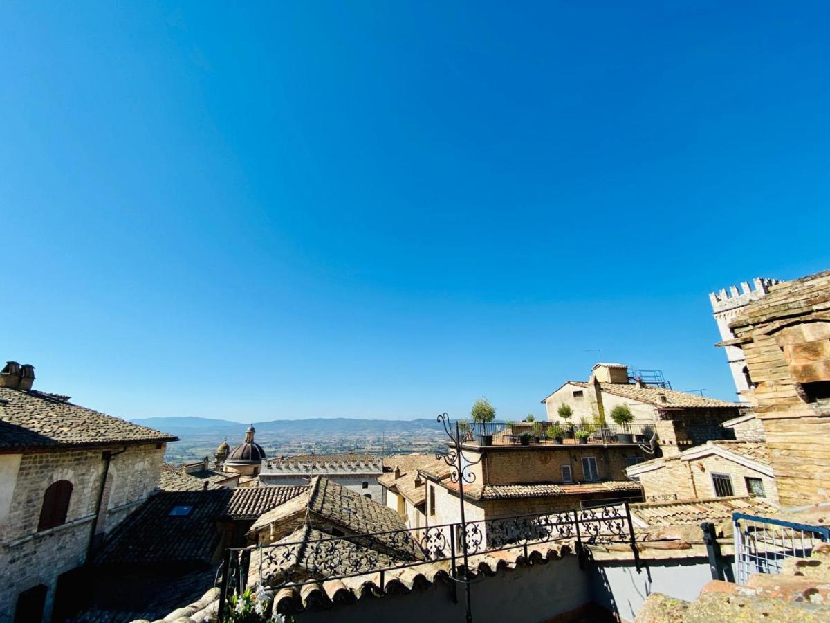 Hotel La Fortezza Assisi Exterior foto